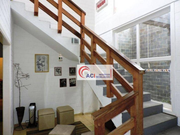 Imagem Casa com 4 Quartos à Venda, 205 m² em Granja Viana - Embu Das Artes