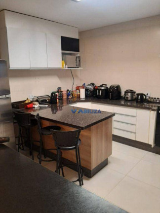 Imagem Sobrado com 4 Quartos à Venda ou Locação, 240 m² em Vila Rosália - Guarulhos Imagem Sobrado com 4 Quartos à Venda ou Locação, 240 m² em Vila Rosália - Guarulhos