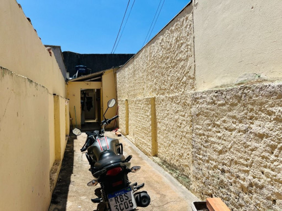 Imagem Casa com 3 Quartos à Venda, 300 m² em Setor Centro Oeste - Goiânia