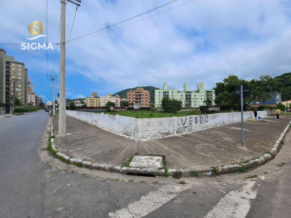Imagem Terreno à Venda, 1.552 m² em Enseada - Guarujá Imagem Terreno à Venda, 1.552 m² em Enseada - Guarujá