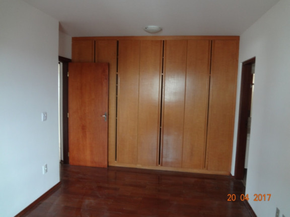 Imagem Apartamento com 3 Quartos à Venda, 240 m² em Jardim Panorama - Bauru Imagem Apartamento com 3 Quartos à Venda, 240 m² em Jardim Panorama - Bauru