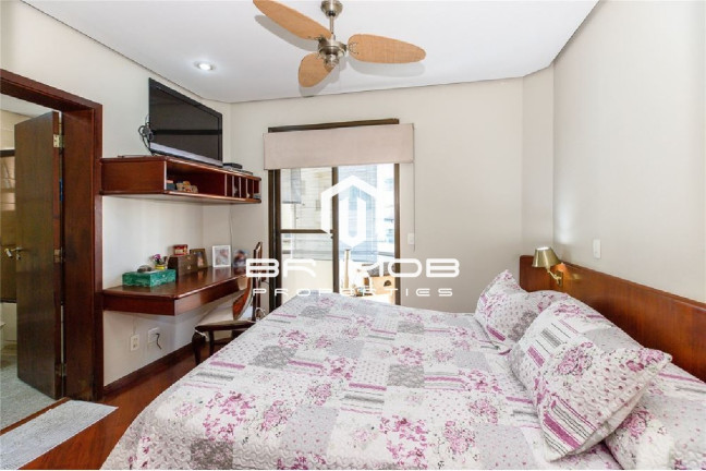 Imagem Imóvel com 3 Quartos à Venda, 147 m² em Vila Suzana - São Paulo Imagem Imóvel com 3 Quartos à Venda, 147 m² em Vila Suzana - São Paulo