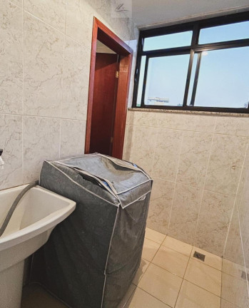 Imagem Apartamento com 3 Quartos para Alugar, 70 m² em Centro