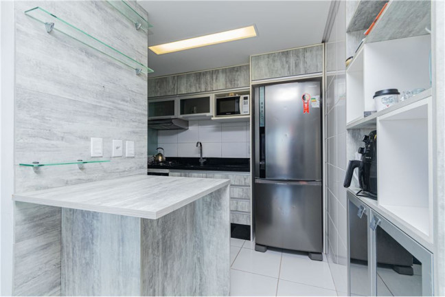 Imagem Apartamento com 3 Quartos à Venda, 78 m² em Passo Da Areia - Porto Alegre