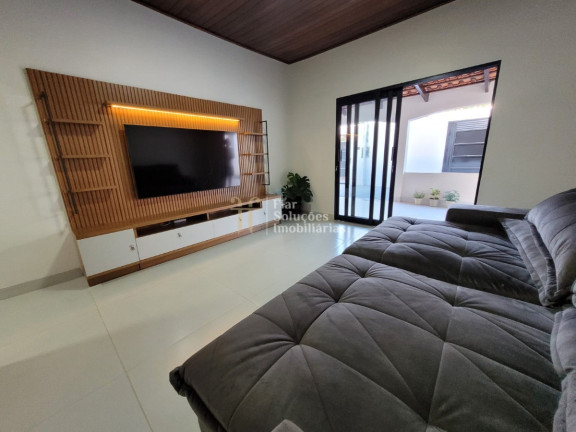 Imagem Casa com 4 Quartos à Venda, 186 m² em Centro - Chapada Dos Guimarães Imagem Casa com 4 Quartos à Venda, 186 m² em Centro - Chapada Dos Guimarães