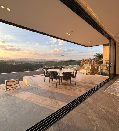 Imagem Casa com 4 Quartos à Venda, 541 m² em Alphaville - Santana De Parnaíba Imagem Casa com 4 Quartos à Venda, 541 m² em Alphaville - Santana De Parnaíba