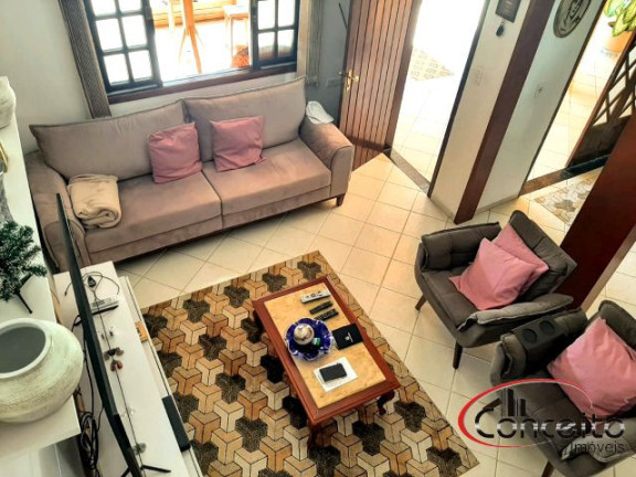 Imagem Casa com 3 Quartos à Venda, 300 m² em Parque Vivamar - Ubatuba Imagem Casa com 3 Quartos à Venda, 300 m² em Parque Vivamar - Ubatuba