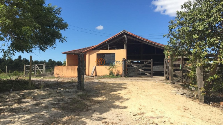 Imagem Imóvel com 6 Quartos à Venda, 52 m² em Centro - Araruama Imagem Imóvel com 6 Quartos à Venda, 52 m² em Centro - Araruama