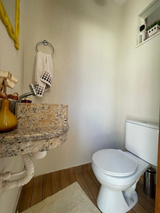 Imagem Casa com 5 Quartos à Venda, em Pitangueiras - Lauro De Freitas Imagem Casa com 5 Quartos à Venda, em Pitangueiras - Lauro De Freitas