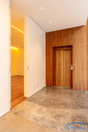 Imagem Casa de Condomínio com 5 Quartos à Venda, 1 m² em Tamboré - Santana De Parnaíba Imagem Casa de Condomínio com 5 Quartos à Venda, 1 m² em Tamboré - Santana De Parnaíba