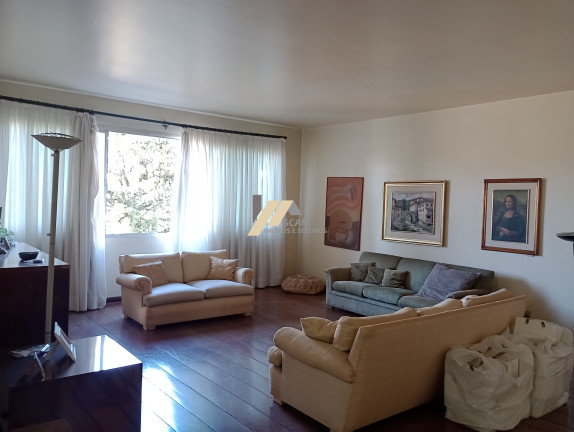Imóvel com 3 Quartos à Venda, 200 m² em Cambuí - Campinas