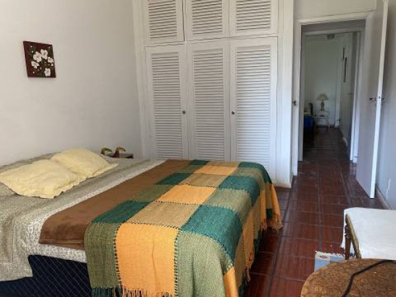 Imagem Apartamento com 4 Quartos à Venda, 130 m² em Pitangueiras - Guarujá