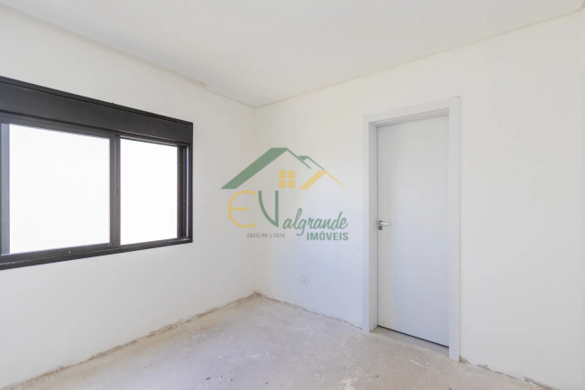 Imagem Sobrado com 3 Quartos à Venda, 145 m² em Uberaba - Curitiba Imagem Sobrado com 3 Quartos à Venda, 145 m² em Uberaba - Curitiba
