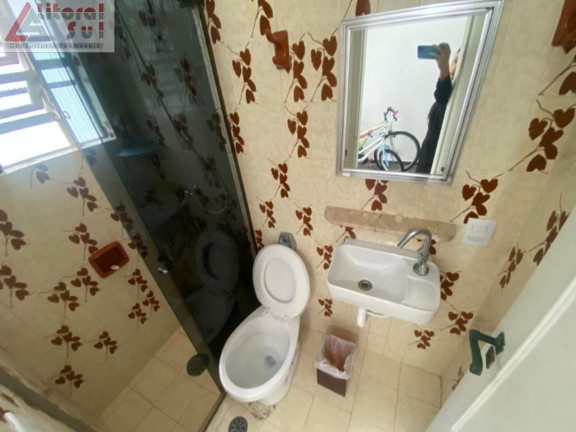 Imagem Casa com 5 Quartos à Venda, 70 m² em Solemar - Praia Grande Imagem Casa com 5 Quartos à Venda, 70 m² em Solemar - Praia Grande