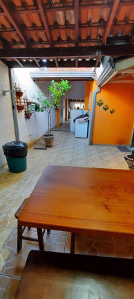 Imagem Sobrado com 2 Quartos à Venda, 125 m² em Campinas