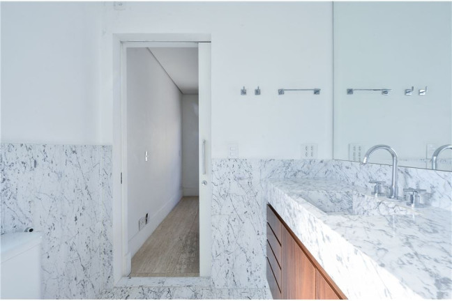 Imagem Apartamento com 1 Quarto à Venda, 69 m² em Vila Olímpia - São Paulo