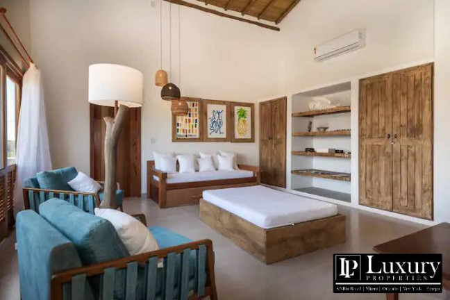 Imagem Casa de Condomínio com 4 Quartos à Venda, em Praia Do Espelho - Porto Seguro Imagem Casa de Condomínio com 4 Quartos à Venda, em Praia Do Espelho - Porto Seguro