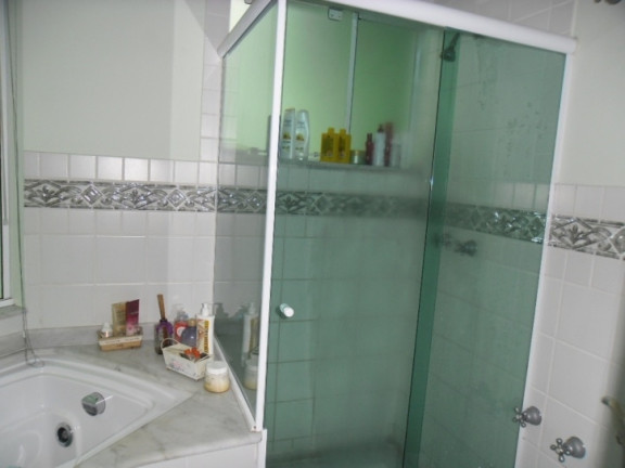 Imagem Casa com 3 Quartos à Venda, 360 m² em Cond. Jardim Coleginho - Jacareí Imagem Casa com 3 Quartos à Venda, 360 m² em Cond. Jardim Coleginho - Jacareí