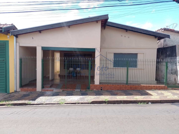 Casa com 3 Quartos à Venda, 338 m² em Centro - Pirassununga