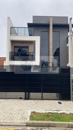 Imóvel com 3 Quartos à Venda, 145 m² em Uberaba - Curitiba