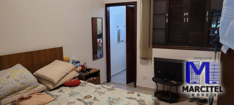 Imagem Casa com 3 Quartos à Venda, 440 m² em Jardim Carapicuiba - Carapicuíba