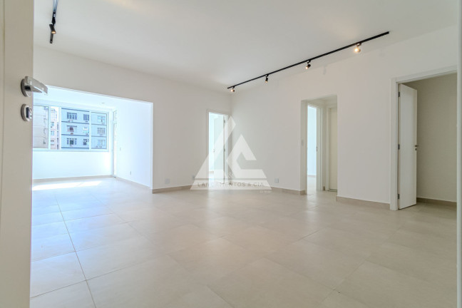Imagem Apartamento com 3 Quartos à Venda, 135 m² em Copacabana - Rio De Janeiro Imagem Apartamento com 3 Quartos à Venda, 135 m² em Copacabana - Rio De Janeiro