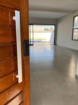Imagem Sobrado com 4 Quartos à Venda, 212 m² em Jd Terra Do Vale - Caçapava Imagem Sobrado com 4 Quartos à Venda, 212 m² em Jd Terra Do Vale - Caçapava