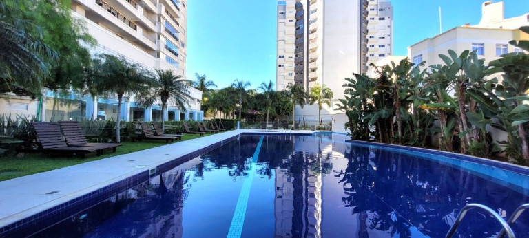 Apartamento com 4 Quartos à Venda, 122 m² em Itacorubi - Florianópolis