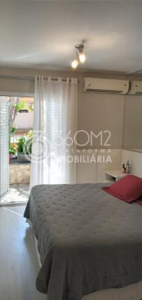 Imagem Casa com 3 Quartos à Venda, 201 m² em Vila Eldízia - Santo André