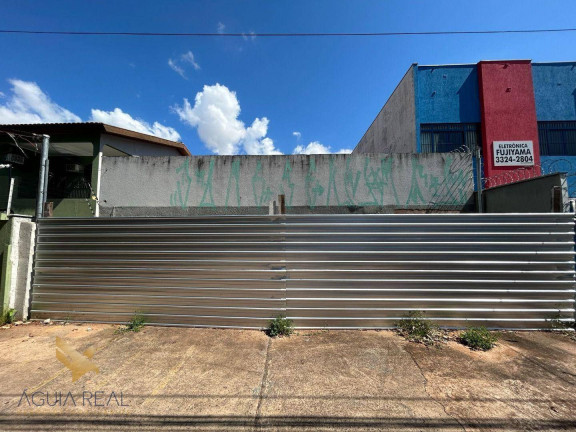 Terreno à Venda, 300 m² em Centro - Campo Grande