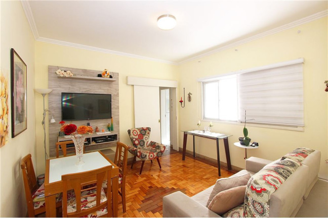Imagem Imóvel com 2 Quartos à Venda,  em Petrópolis - Porto Alegre