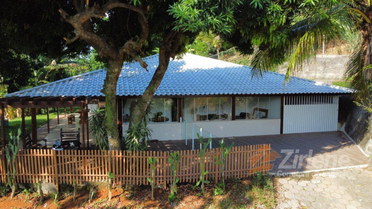 Chácara com 4 Quartos à Venda, 5.900 m² em Jaqueira - Anchieta