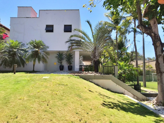 Imagem Casa com 3 Quartos à Venda, 450 m² em De Lourdes - Fortaleza Imagem Casa com 3 Quartos à Venda, 450 m² em De Lourdes - Fortaleza