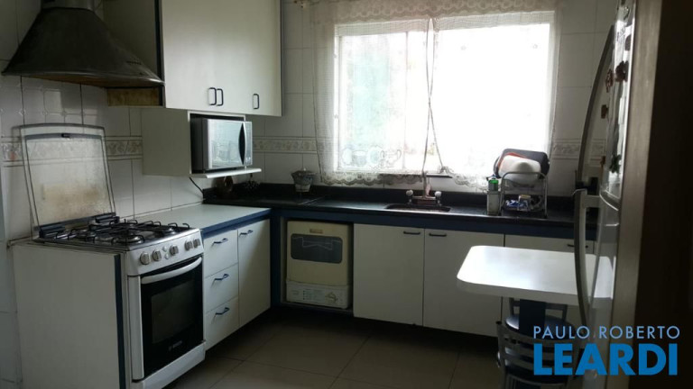 Imagem Sobrado com 3 Quartos à Venda, 221 m² em Vila Assunção - Santo André Imagem Sobrado com 3 Quartos à Venda, 221 m² em Vila Assunção - Santo André