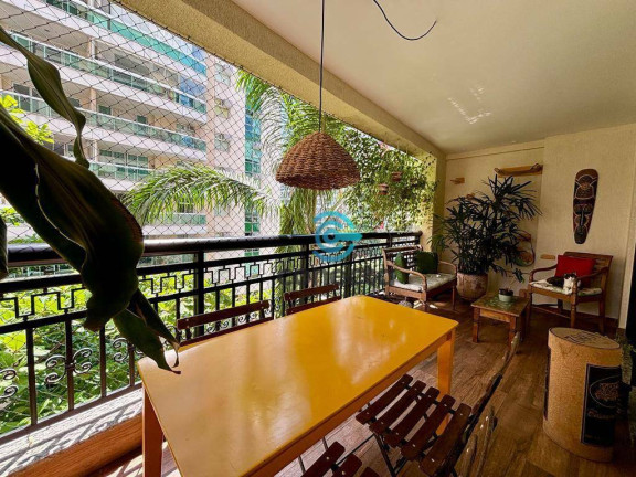 Imagem Apartamento com 3 Quartos à Venda, 119 m² em Icaraí - Niterói