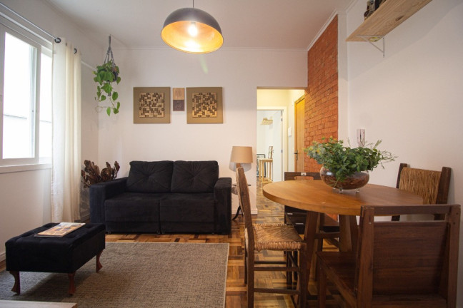 Imóvel com 1 Quarto à Venda,  em Moinhos De Vento - Porto Alegre