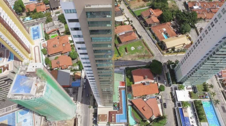 Imagem Apartamento com 4 Quartos à Venda, 215 m² em Jardim Luna - João Pessoa