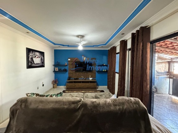 Imagem Casa com 3 Quartos à Venda, 270 m² em Samambaia Sul (samambaia) - Brasília Imagem Casa com 3 Quartos à Venda, 270 m² em Samambaia Sul (samambaia) - Brasília