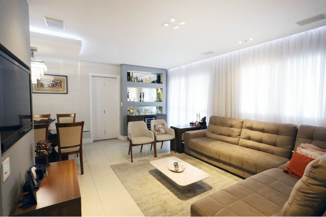 Apartamento com 3 Quartos à Venda, 120 m² em Vila Regente Feijó - São Paulo