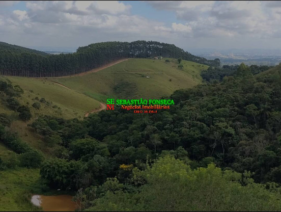 Chácara à Venda, 1.000 m² em Capuava - São José Dos Campos
