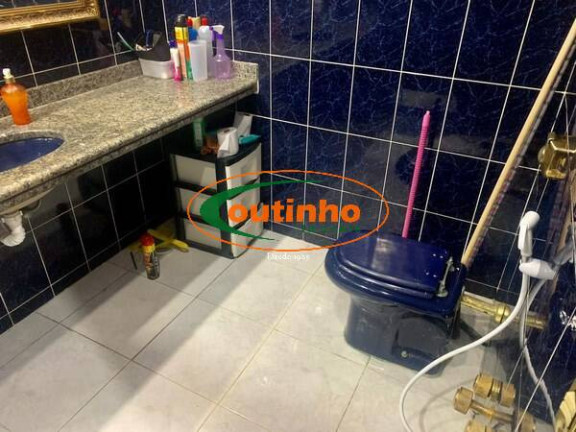 Imagem Casa com 4 Quartos à Venda, 400 m² em Grajaú - Rio De Janeiro Imagem Casa com 4 Quartos à Venda, 400 m² em Grajaú - Rio De Janeiro