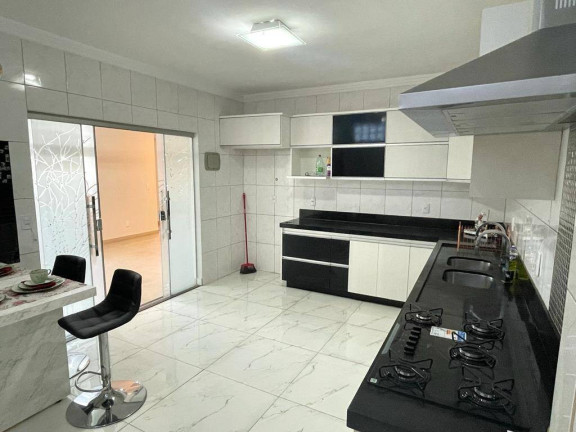 Imagem Casa com 4 Quartos à Venda, 250 m² em Setor Faiçalville - Goiânia Imagem Casa com 4 Quartos à Venda, 250 m² em Setor Faiçalville - Goiânia