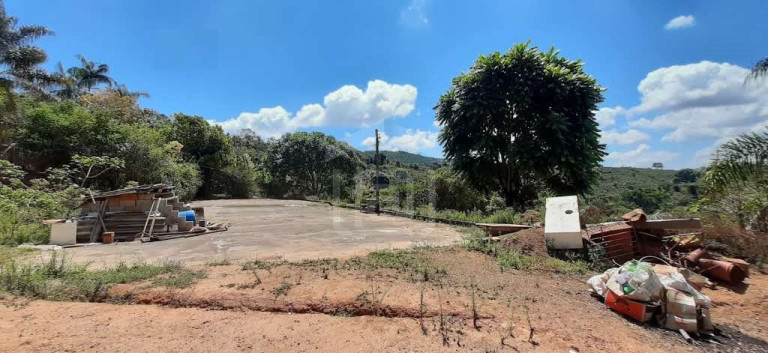 Imagem Imóvel com 4 Quartos à Venda, 4 m² em Cruzeiro Da Serra - Caldas