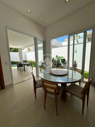 Imagem Casa com 4 Quartos à Venda, 208 m² em Condomínio Portal Do Sol Golfe Green - Goiânia Imagem Casa com 4 Quartos à Venda, 208 m² em Condomínio Portal Do Sol Golfe Green - Goiânia