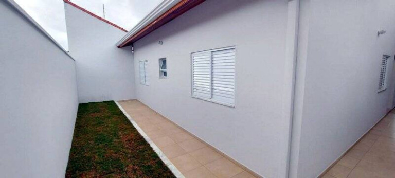 Imagem Casa com 3 Quartos à Venda, 250 m² em Oásis - Peruíbe