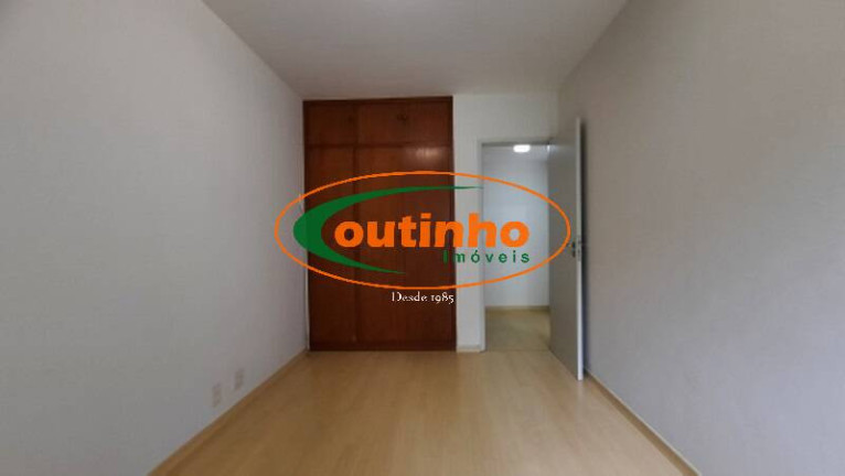 Imagem Apartamento com 3 Quartos à Venda, 106 m² em Grajaú - Rio De Janeiro Imagem Apartamento com 3 Quartos à Venda, 106 m² em Grajaú - Rio De Janeiro
