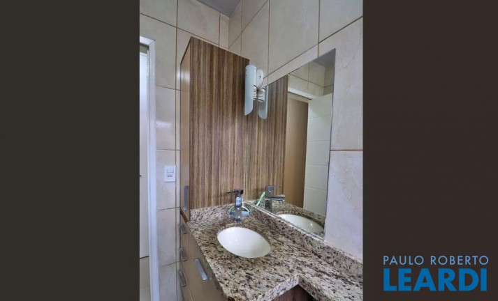 Imagem Sobrado com 3 Quartos à Venda, 278 m² em Vila Floresta - Santo André Imagem Sobrado com 3 Quartos à Venda, 278 m² em Vila Floresta - Santo André