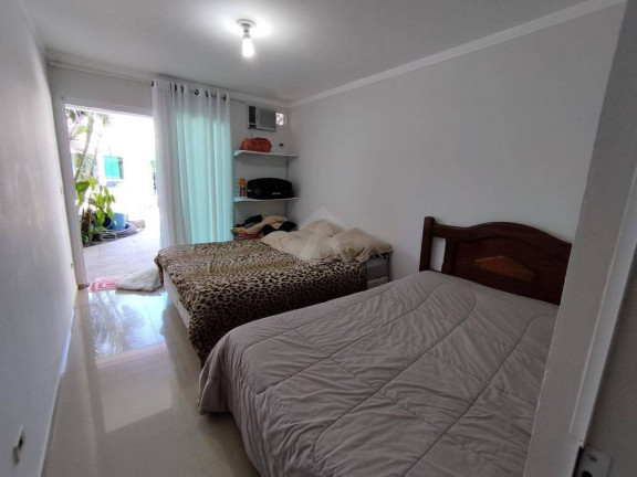 Imagem Casa com 4 Quartos à Venda, 174 m² em Brandalize - Itapoá Imagem Casa com 4 Quartos à Venda, 174 m² em Brandalize - Itapoá