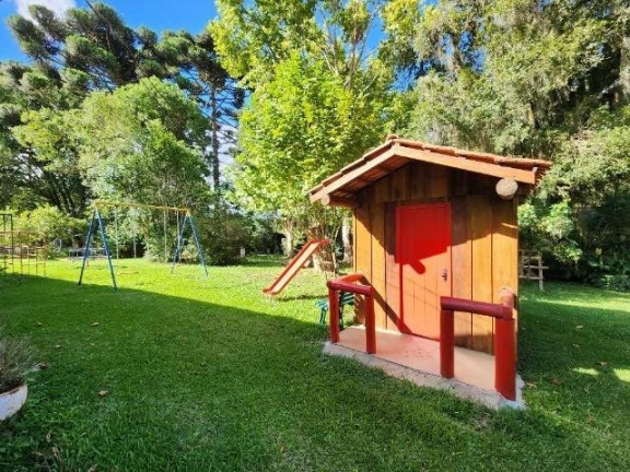Imagem Imóvel com 3 Quartos à Venda, 51.000 m² em Campo Largo Da Roseira - São José Dos Pinhais