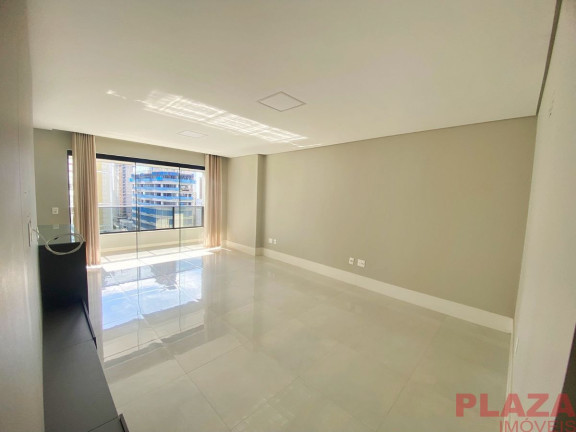 Imagem Apartamento com 3 Quartos para Alugar, 130 m² em Centro - Balneário Camboriú Imagem Apartamento com 3 Quartos para Alugar, 130 m² em Centro - Balneário Camboriú